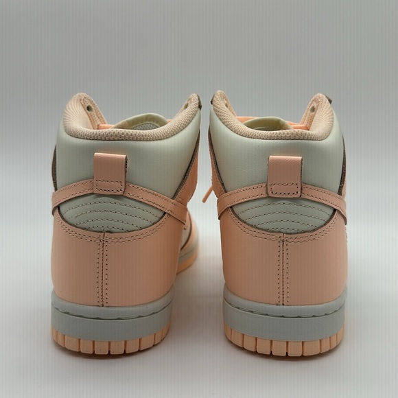 New Women’s Nike Dunk High Crimson Tint White Sail DD1869-104 NWOB - Picture 5 of 5